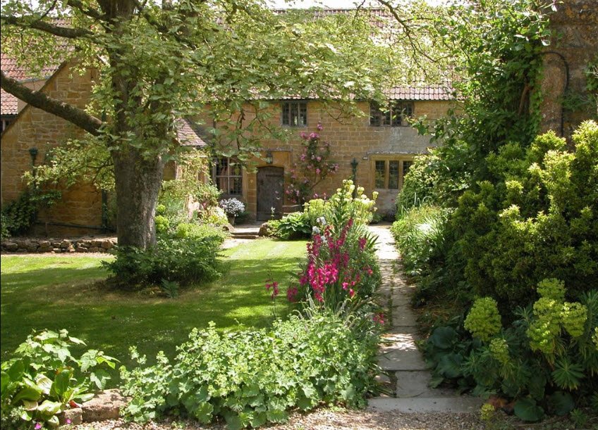 East Lambrook Manor, United Kingdom